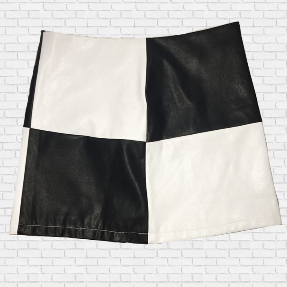 Black and white checkered faux-leather mini skirt